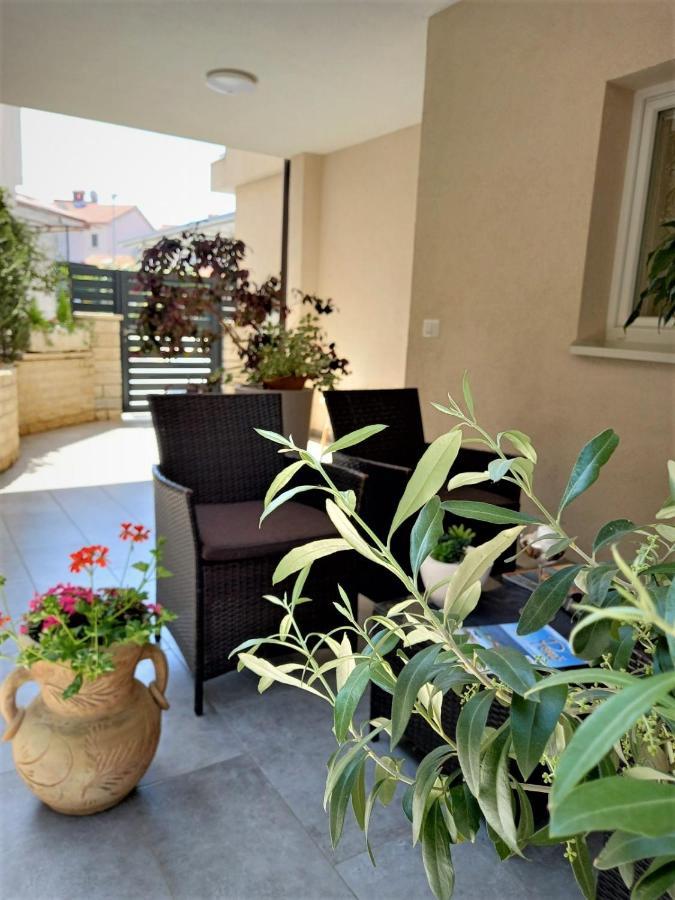 Melody Apartment Porec Exterior photo